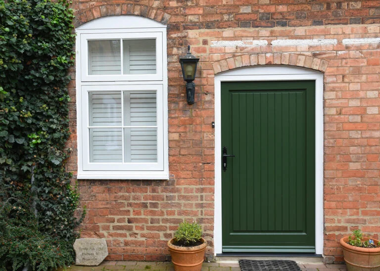 burton-on-trent-new-timber-casement-windows-entrance-door-768×548